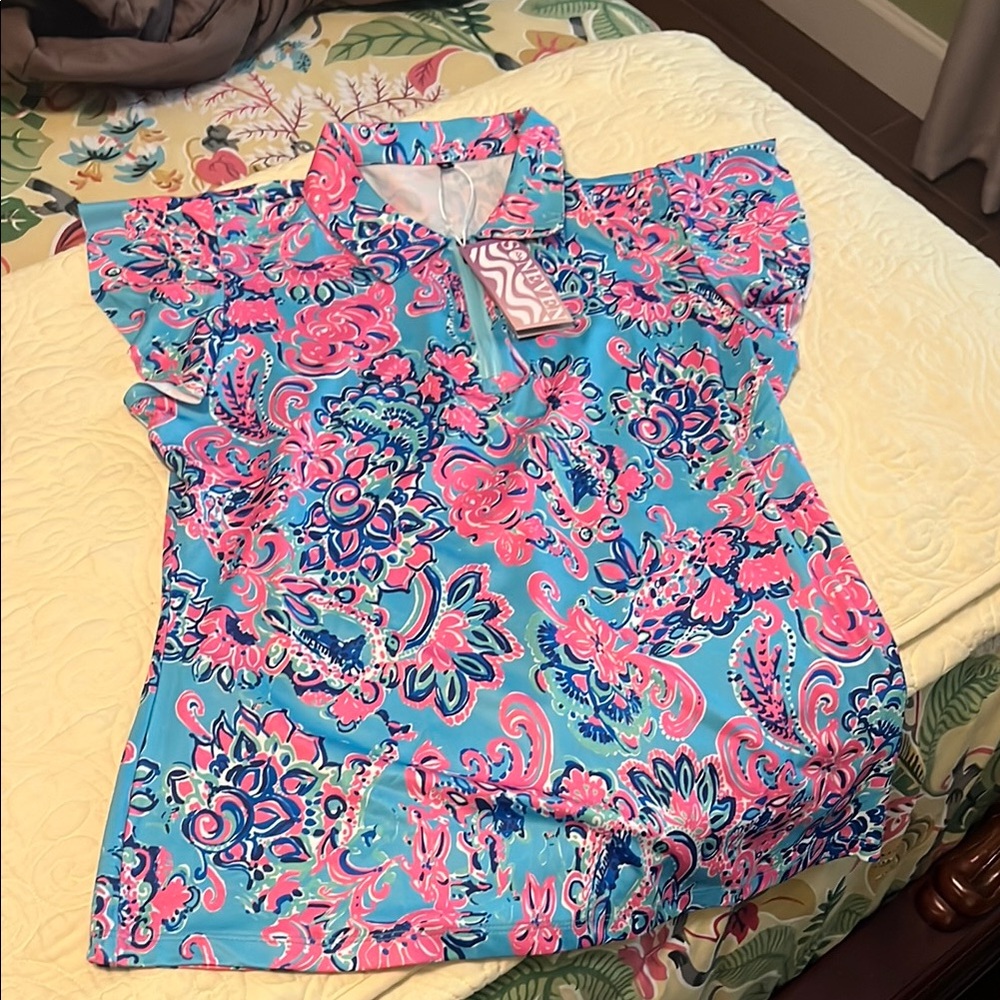 🔴 LAST CHANCE—Blue and Pink Ruffled Graphic Polo Blouse